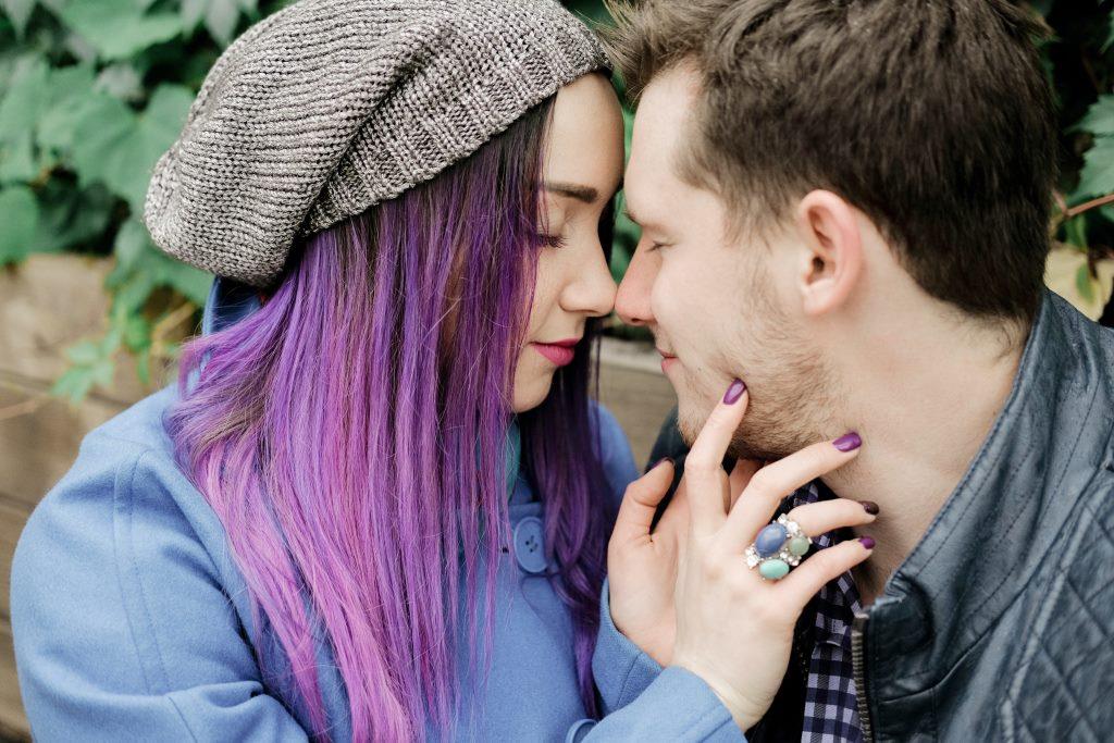 Pick-up Lines - How to Successfully Pick up a Woman?